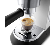 DeLonghi Ekspres kolbowy EC685.W Dedica Style - 1090916 - zdjęcie 3